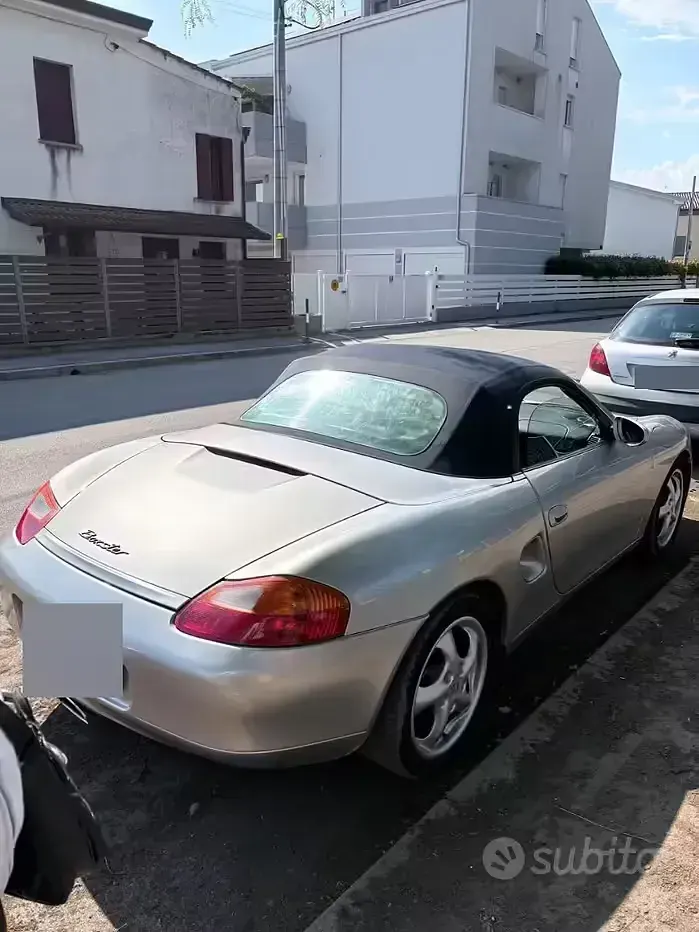 Usata Porsche Boxster 204 CV (150 kW) 1999 Grigio Cabrio