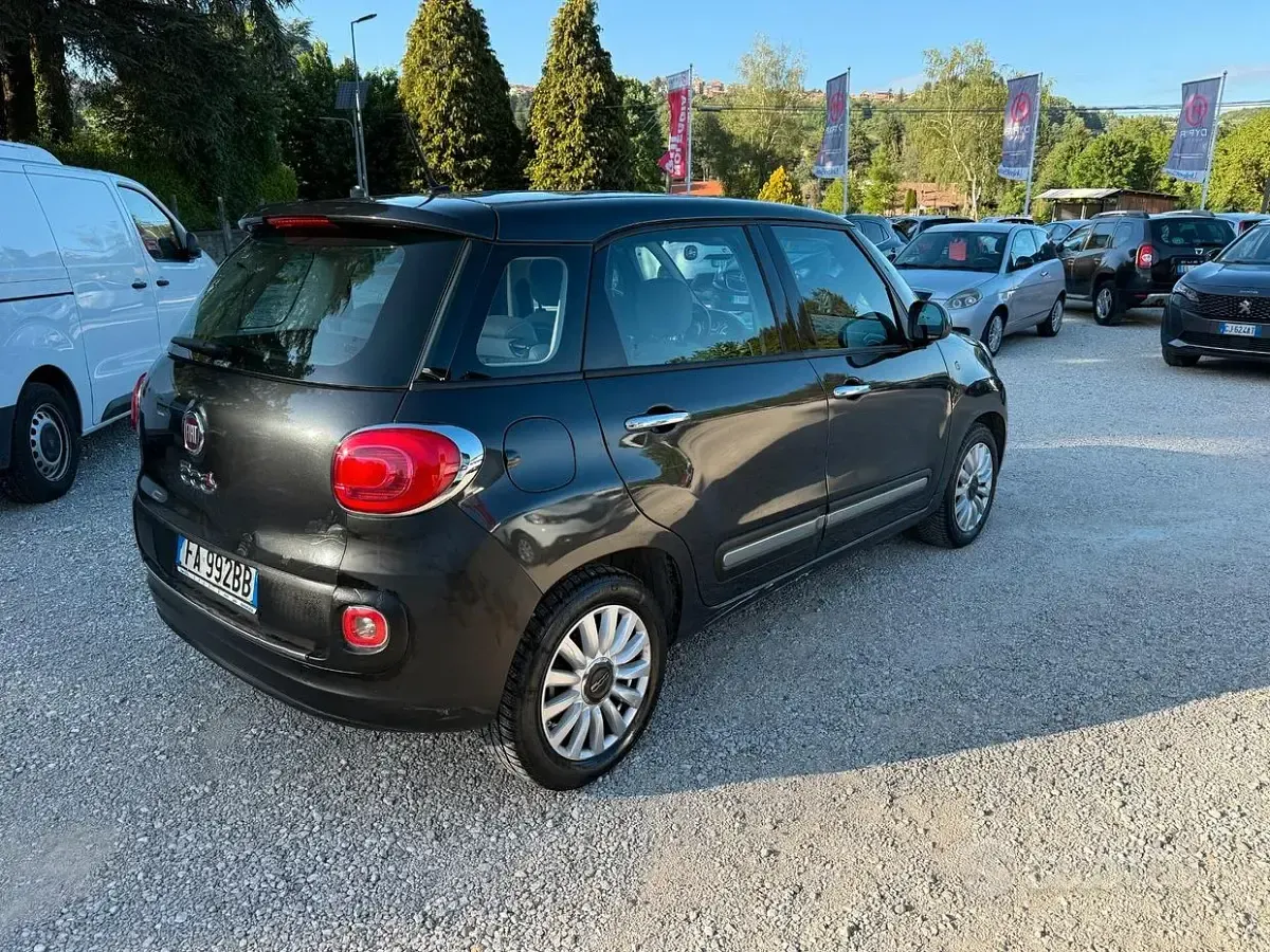 Usata Fiat 500L Pop Star 105 CV (77 kW) 2015 Grigio Monovolume