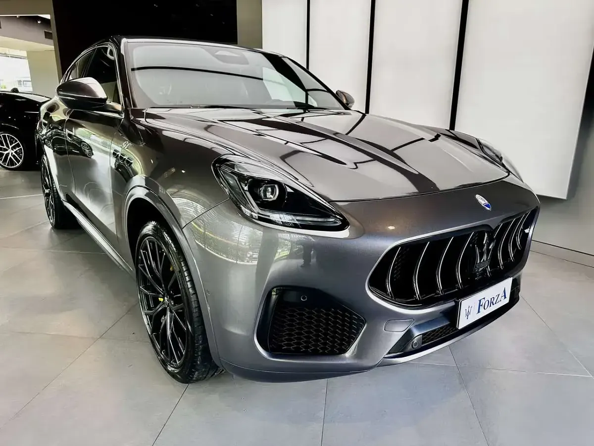 Usata Maserati Grecale GT 250 CV (183 kW) 2024 Grigio lava SUV