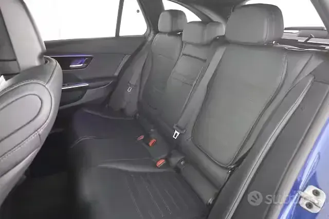 Usata Mercedes C300 AMG Line Premium 265 CV (194 kW) 2023 Bluazzurro Station wagon