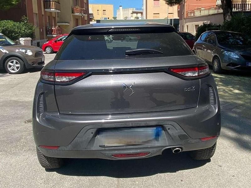 Grigio Usata 2020 DS Automobiles DS3 Crossback So Chic SUV | 16.000 € (Ottimo prezzo) - Immagine 1/4