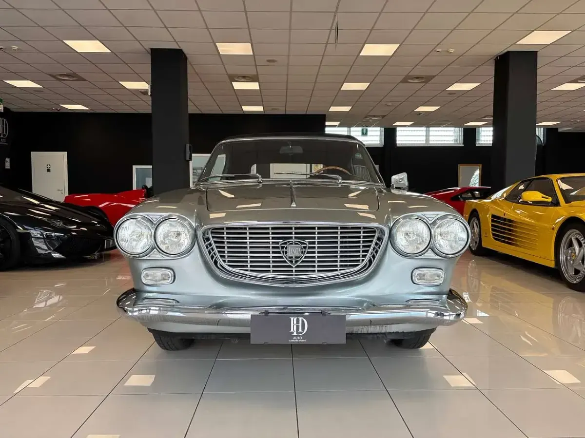 Usata Lancia Flavia 90 CV (66 kW) 1962 Argento Cabrio