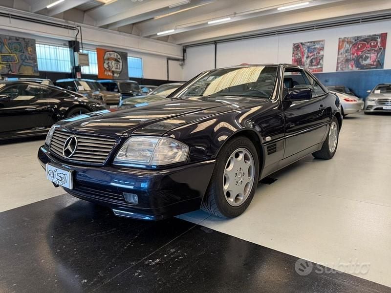 Usata Mercedes SL280 231 CV (169 kW) 1994 Blu Cabrio