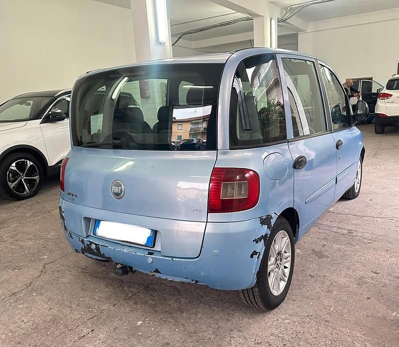 Usata Fiat Multipla 115 CV (84 kW) 2004 Blu Monovolume