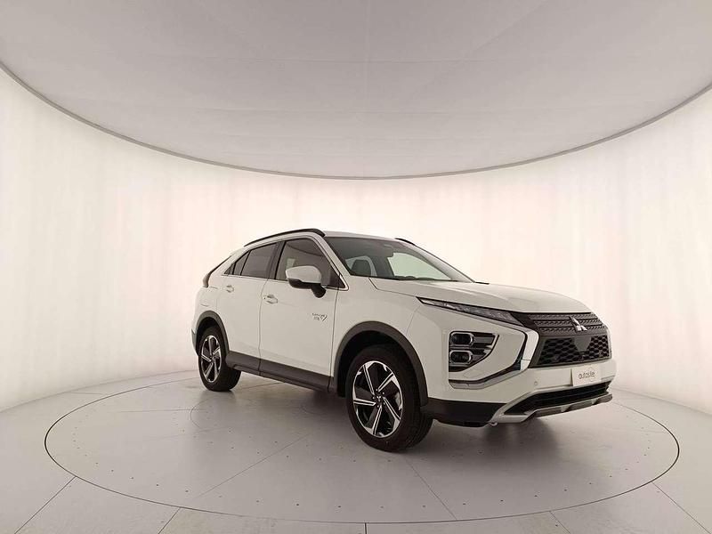 Nuova Mitsubishi Eclipse Cross Instyle 2025 Polar white s SUV