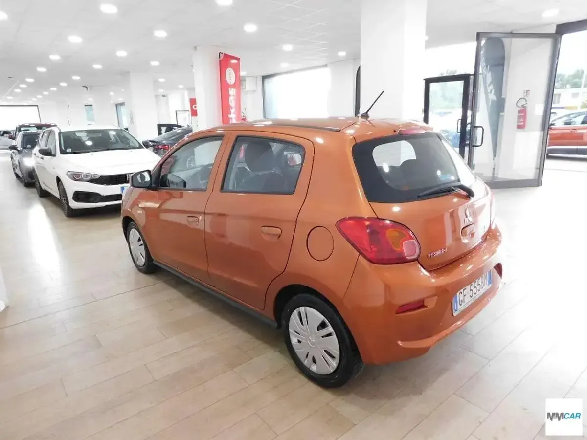 Usata Mitsubishi Space Star Invite 71 CV (52 kW) 2019 Bronzo Utilitaria