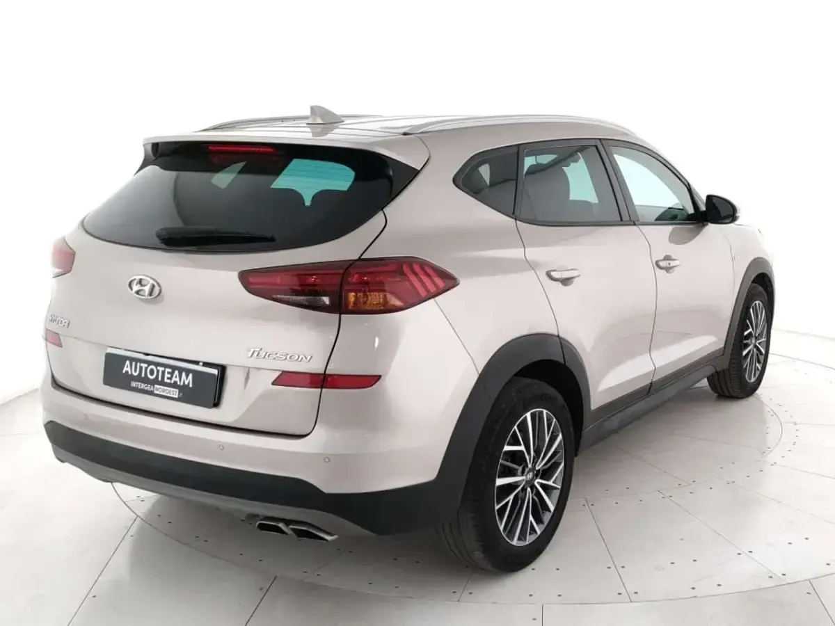 Usata Hyundai Tucson 136 CV (100 kW) 2019 Champagne SUV