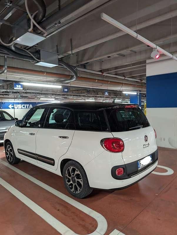 Usata Fiat 500L Living 95 CV (69 kW) 2017 Bianco Monovolume