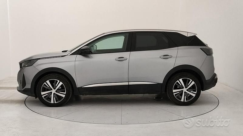 Usata Peugeot 3008 Allure 131 CV (96 kW) 2022 Grigio SUV
