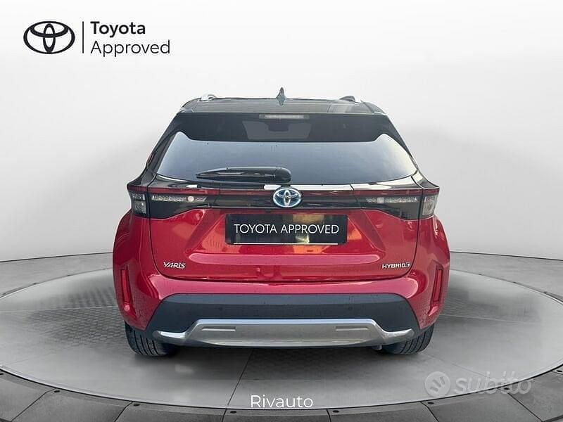 Usata Toyota Yaris Cross 116 CV (85 kW) 2022 Rosso SUV