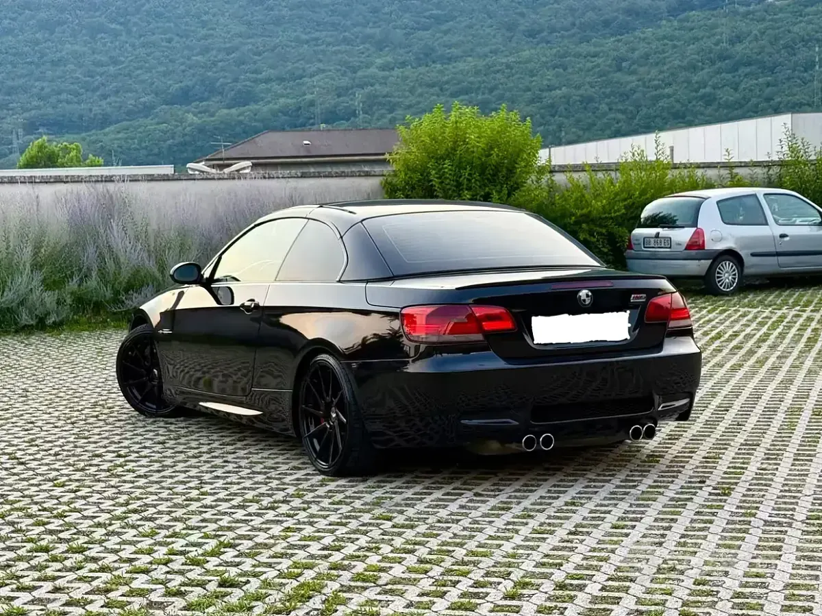 Usata BMW 335 Cabriolet M Sport 306 CV (225 kW) 2007 Nero Cabrio