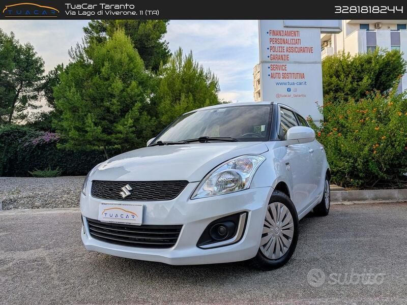 Bianco pastello Usata 2015 Suzuki Swift Tre volumi | 8500 € (Cara) - Immagine 1/4