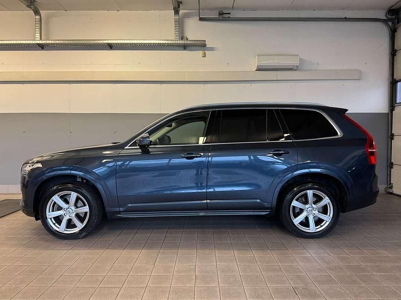 Usata Volvo XC90 Core 235 CV (172 kW) 2022 Blu/azzurro SUV