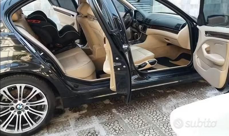 Usata BMW 320 Efficient Dynamics 150 CV (110 kW) 2004 Nero Berlina