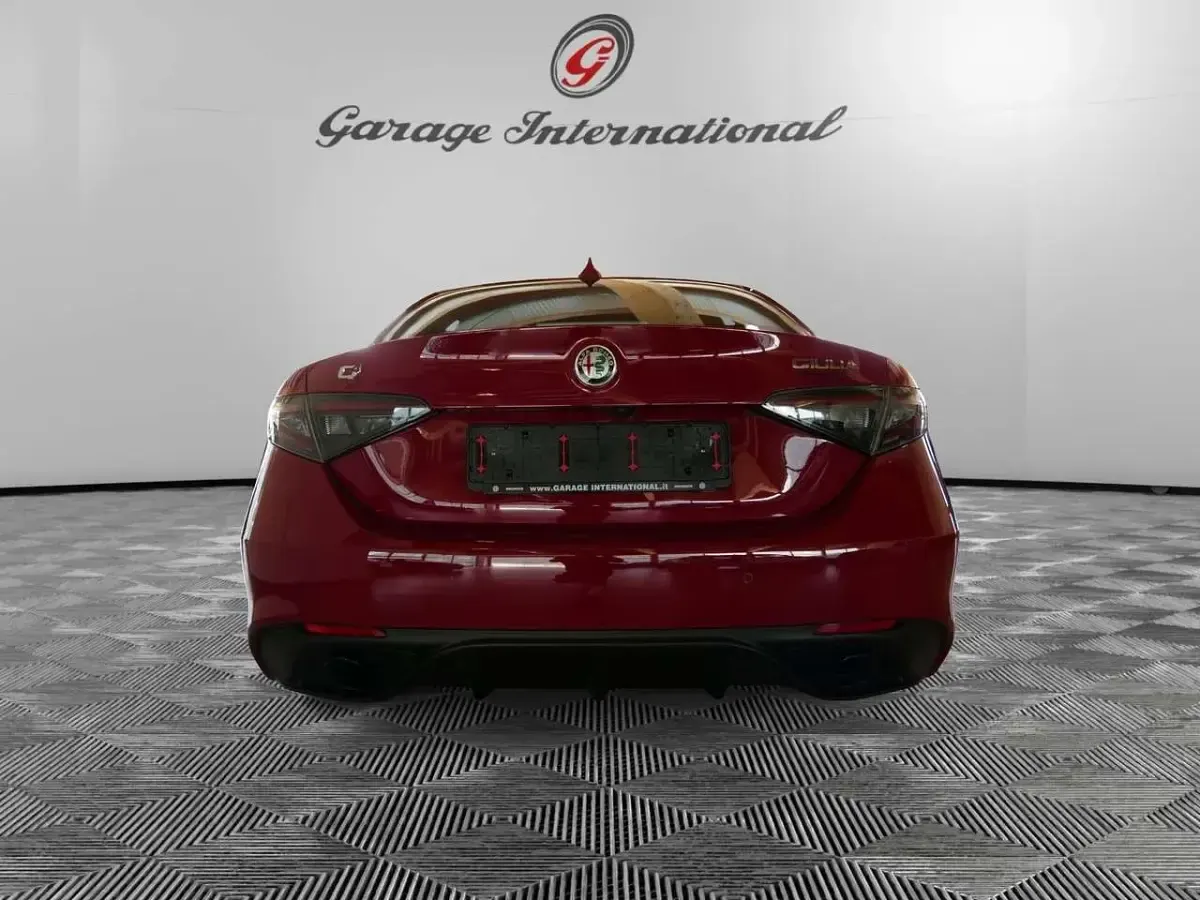 Usata Alfa Romeo Giulia Veloce 280 CV (205 kW) 2023 Rosso Berlina