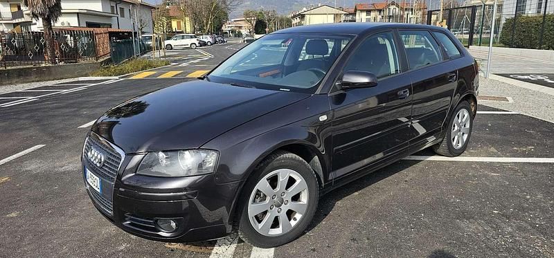 Usata Audi A3 Ambiente 140 CV (102 kW) 2005 Utilitaria