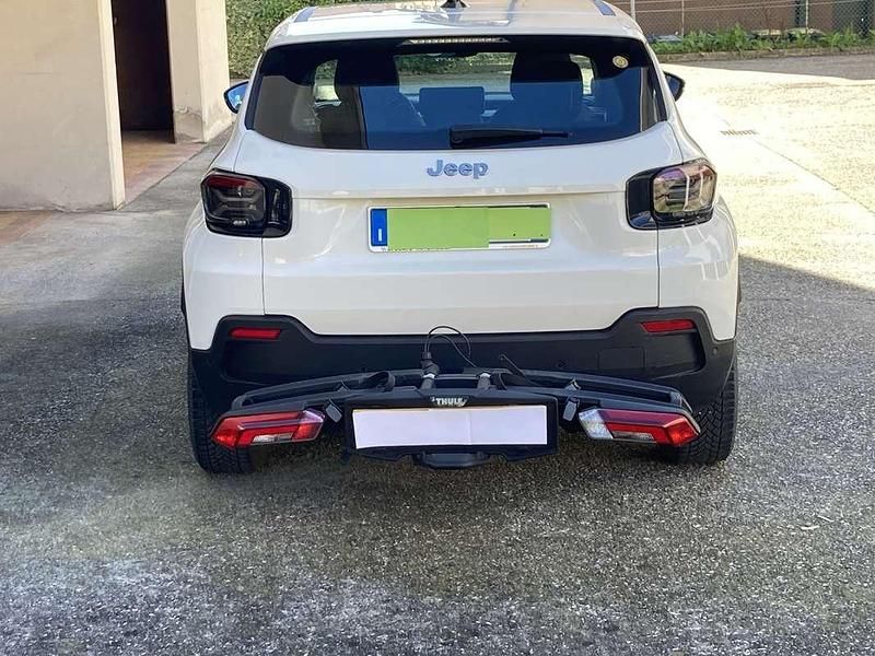 Usata Jeep Avenger Altitude 101 CV (74 kW) 2023 Bianco SUV