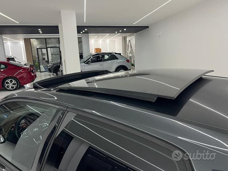 Usata VW Golf VII GTI 229 CV (168 kW) 2017 Grigio Berlina