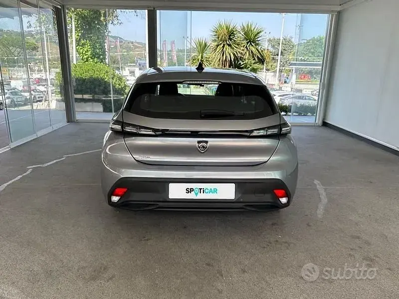 Usata Peugeot 308 Active 131 CV (96 kW) 2022 Grigio Berlina