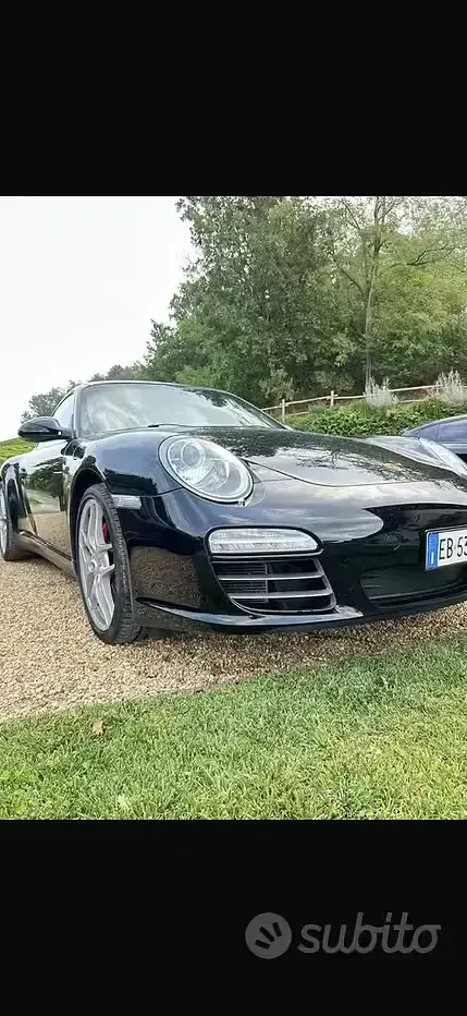 Usata Porsche 997 385 CV (283 kW) 2010 Nero Coupé