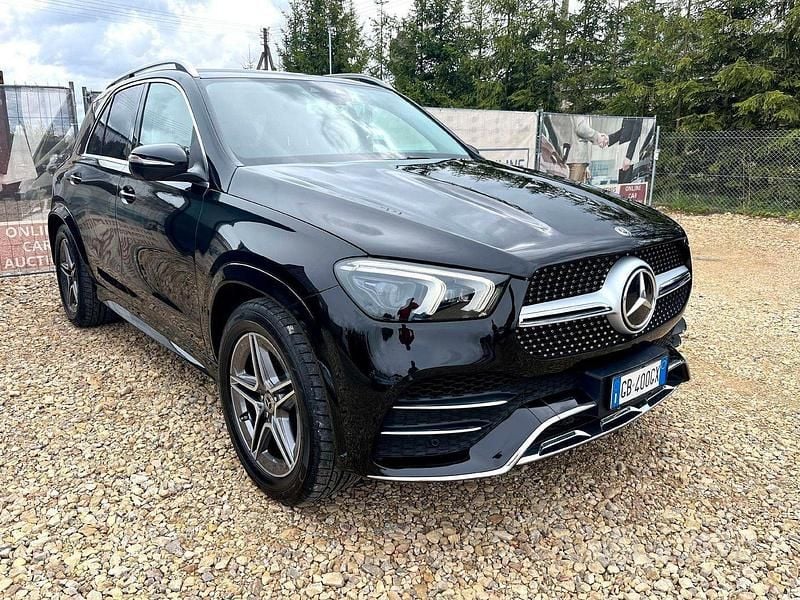 Nero Usata 2020 Mercedes GLE300 AMG line SUV | 39.900 € (Buon prezzo) - Immagine 1/4