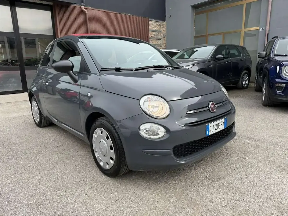 Usata Fiat 500C 69 CV (50 kW) 2022 Grigio Cabrio
