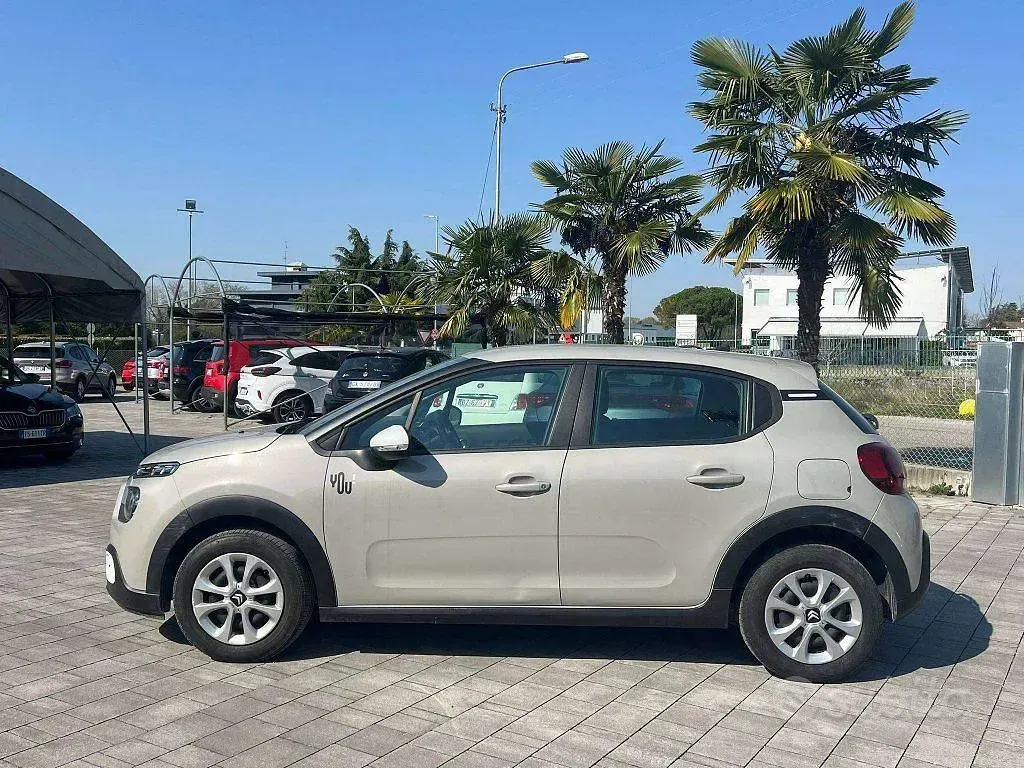 Usata Citroën C3 PureTech 83 CV (61 kW) 2023 Grigio Utilitaria