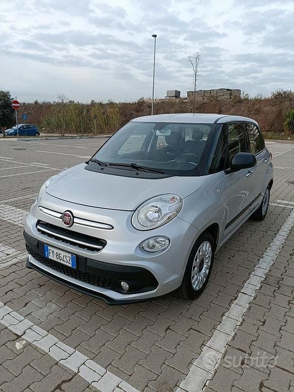 Grigio Usata 2019 Fiat 500L Urban Monovolume | 10.500 € - Immagine 1/4
