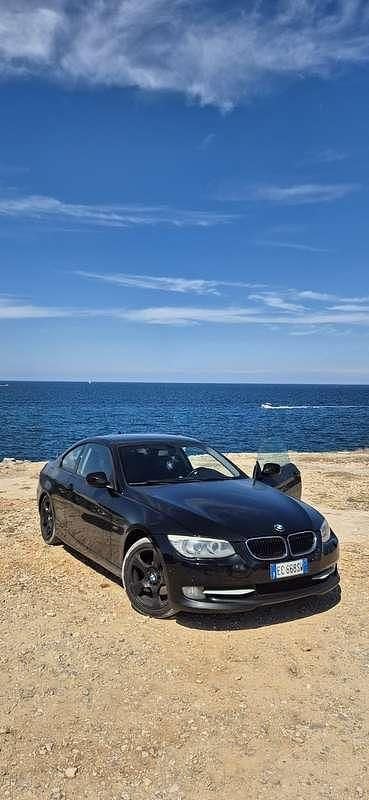 Usata BMW 320 184 CV (135 kW) 2010 Coupé