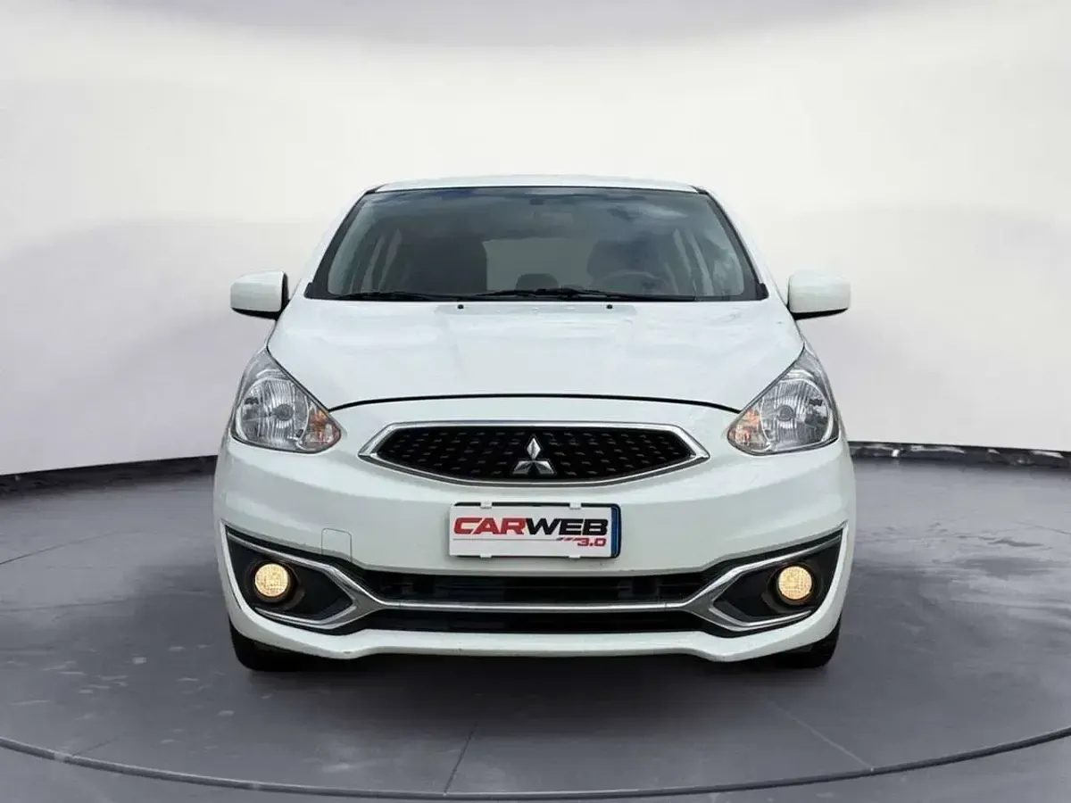Occasion Mitsubishi Space Star 71 ch (52 kW) 2019 Blanc Citadine