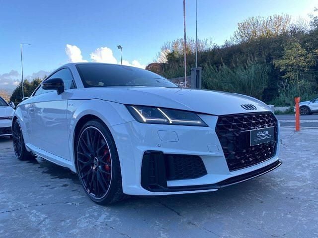 Usata Audi TT Competition 245 CV (180 kW) 2023 Bianco pastello Utilitaria