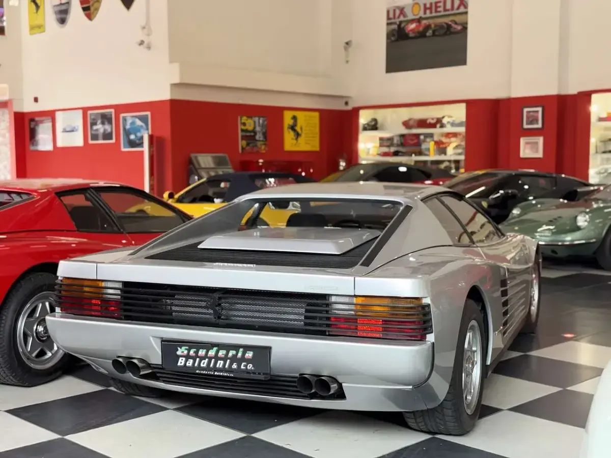 Usata Ferrari Testarossa 390 CV (286 kW) 1986 Other Coupé