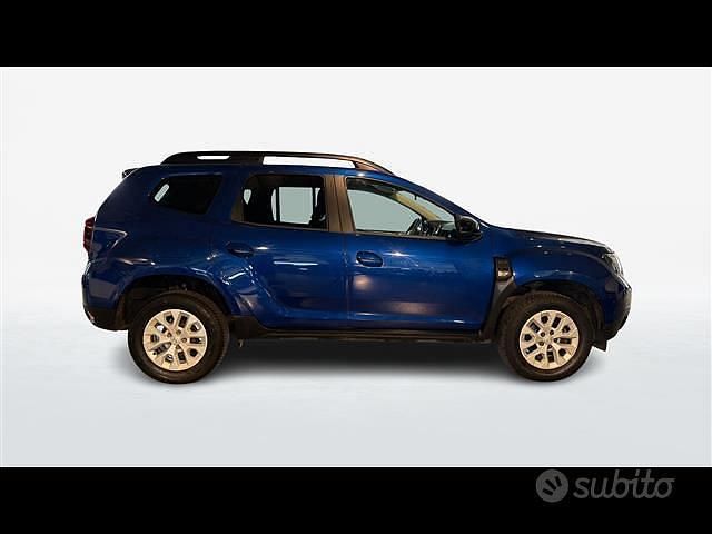 Usata Dacia Duster Comfort 115 CV (84 kW) 2022 Blu scuro SUV