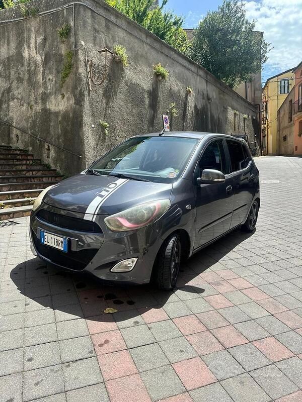 Usata Hyundai i10 69 CV (50 kW) 2012 Grigio Utilitaria