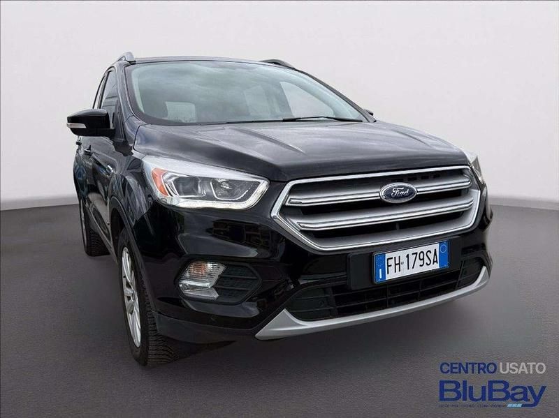 Usata Ford Kuga Titanium 150 CV (110 kW) 2017 Nero SUV