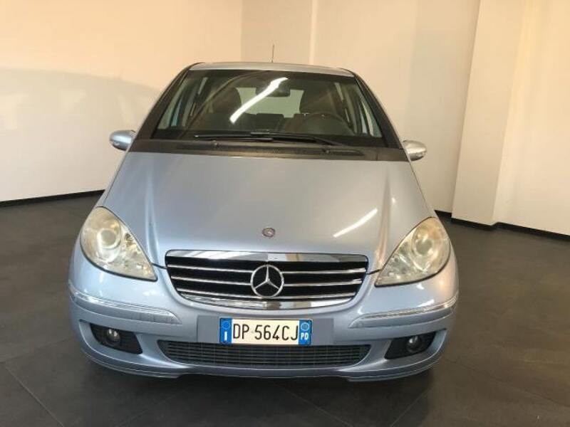 Usato 2008 Mercedes 180 2.0 Diesel 109 CV (3.500 €)