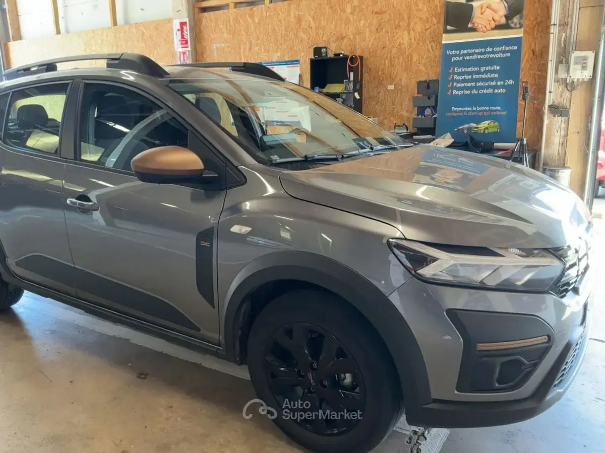 Begagnad Dacia Sandero Extreme 101 HK (74 kW) 2025 Other Sedan