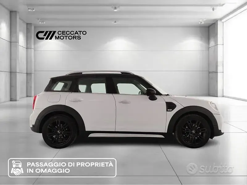 Usata Mini Countryman 116 CV (85 kW) 2020 Bianco SUV