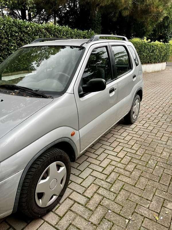 Usata Suzuki Ignis GL 83 CV (61 kW) 2001 Monovolume