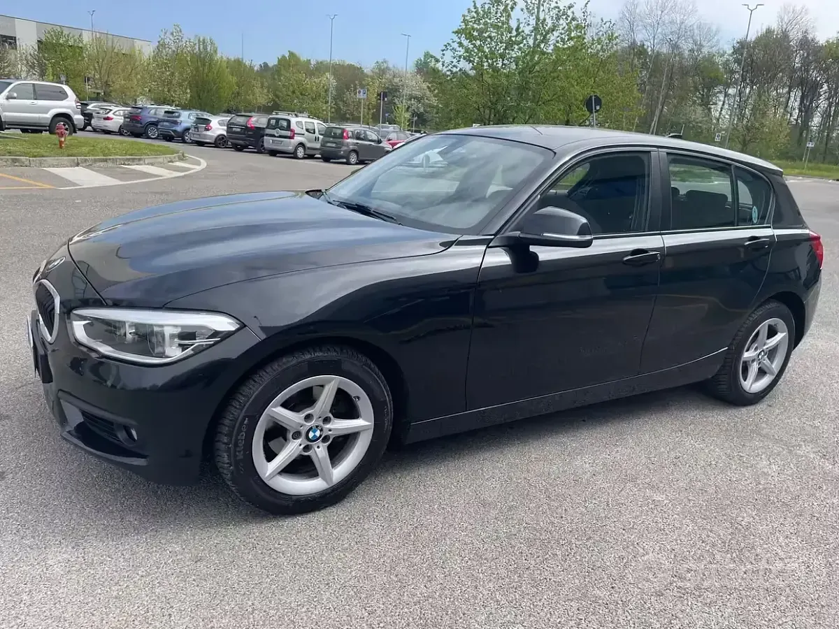 Usata BMW 116 116 CV (85 kW) 2018 Nero Utilitaria