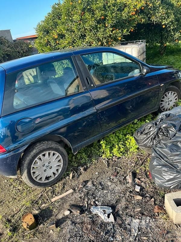 Usata Lancia Ypsilon 2000 Blu Utilitaria