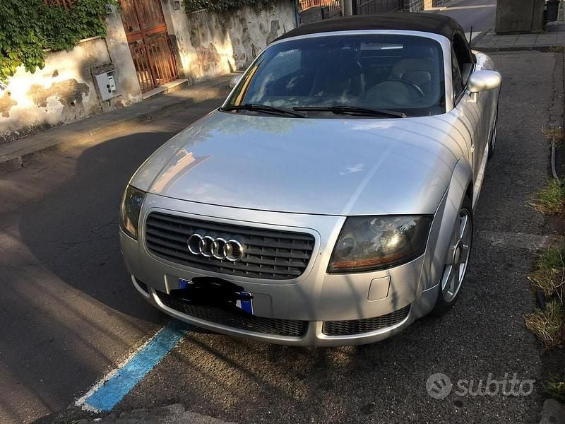 Grigio Usata 2001 Audi TT Coupé | 10.000 € (Buon prezzo) - Immagine 1/4