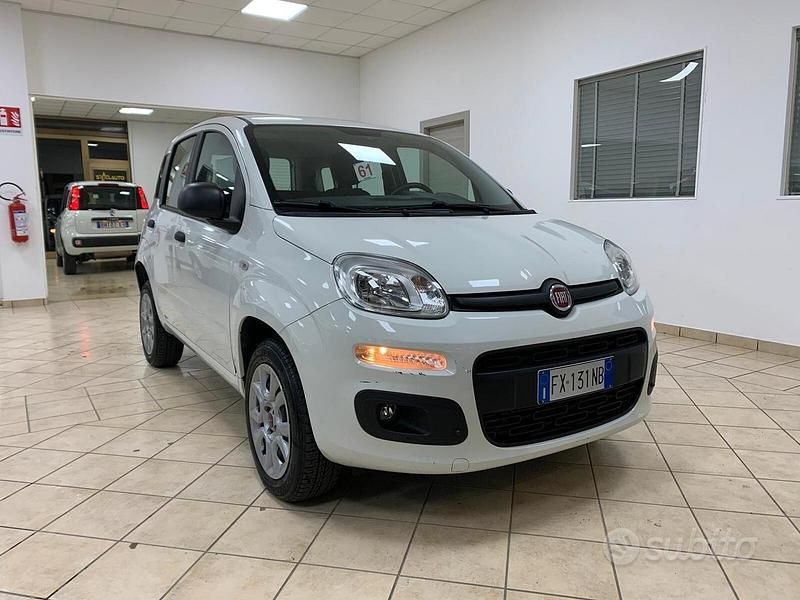 Usata Fiat Panda Easy 71 CV (52 kW) 2019 Bianco Berlina