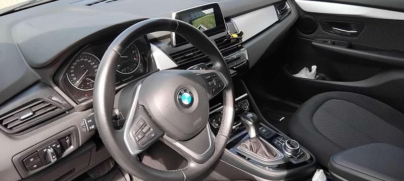 Usata BMW 220 Active Tourer Sport Line 190 CV (139 kW) 2017 Grigio Monovolume