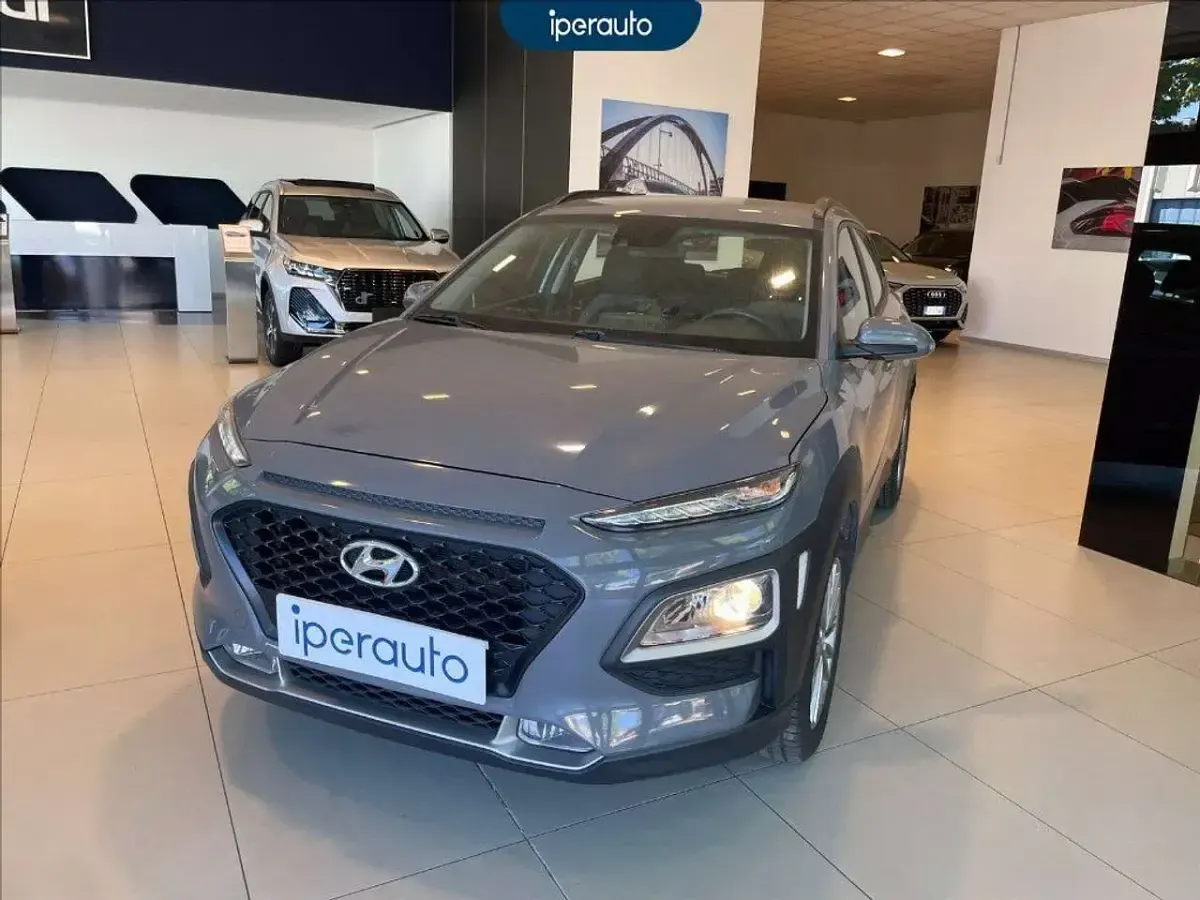 Begagnad Hyundai Kona Comfort 120 HK (88 kW) 2018 Grå SUV