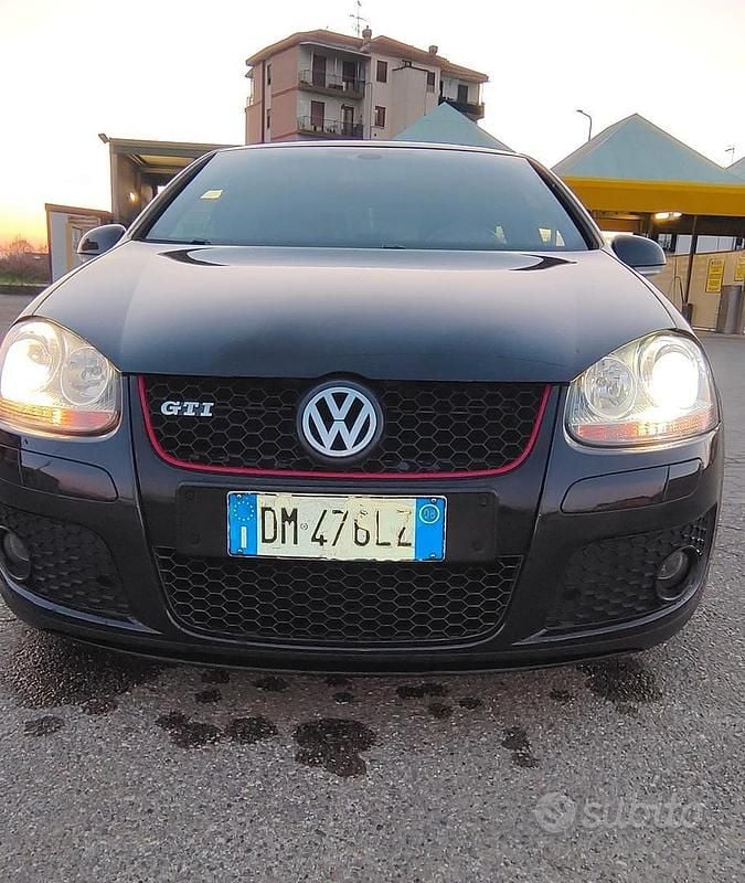 Usata VW Golf VI GTI 279 CV (205 kW) 2008 Nero Utilitaria
