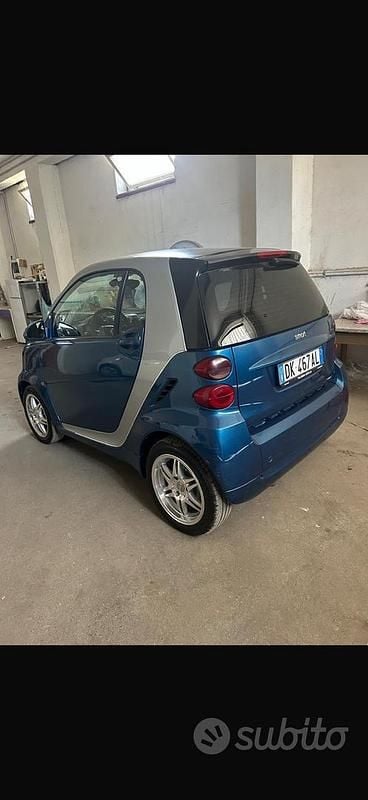 Usata Smart ForFour 2010 Blu Utilitaria