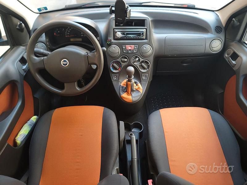 Usata Fiat Panda 60 CV (44 kW) 2007 Grigio Utilitaria