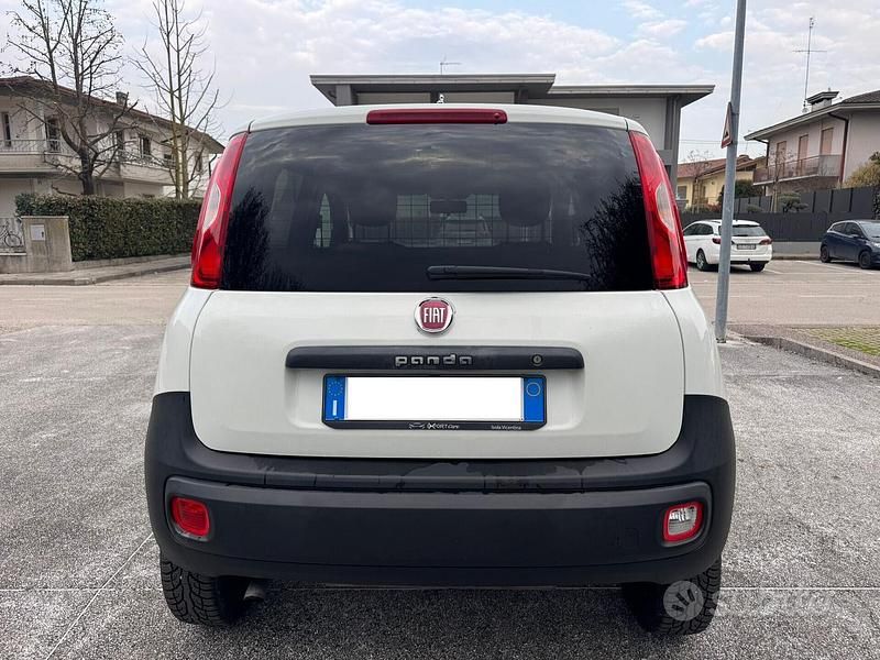 Occasion Fiat Panda 4x4 Pop 84 ch (61 kW) 2020 Blanc Citadine
