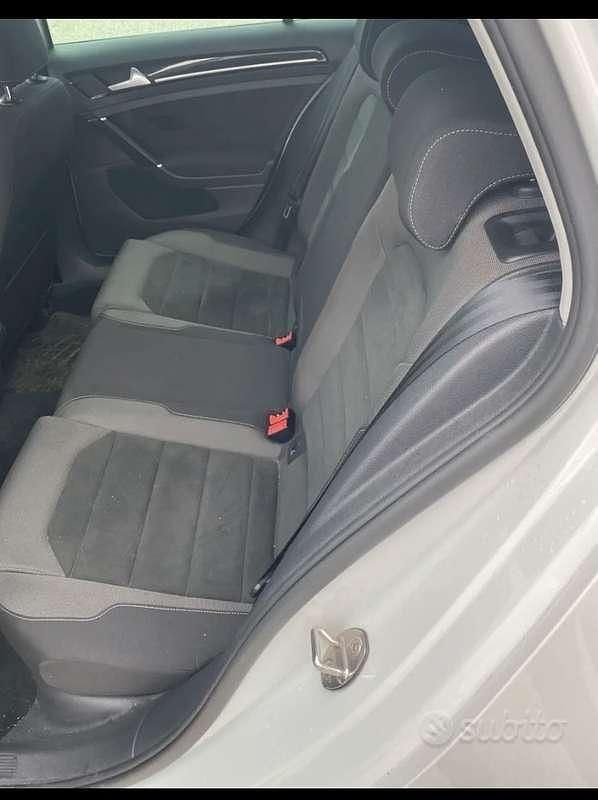 Usata VW Golf VII Executive 131 CV (96 kW) 2019 Berlina